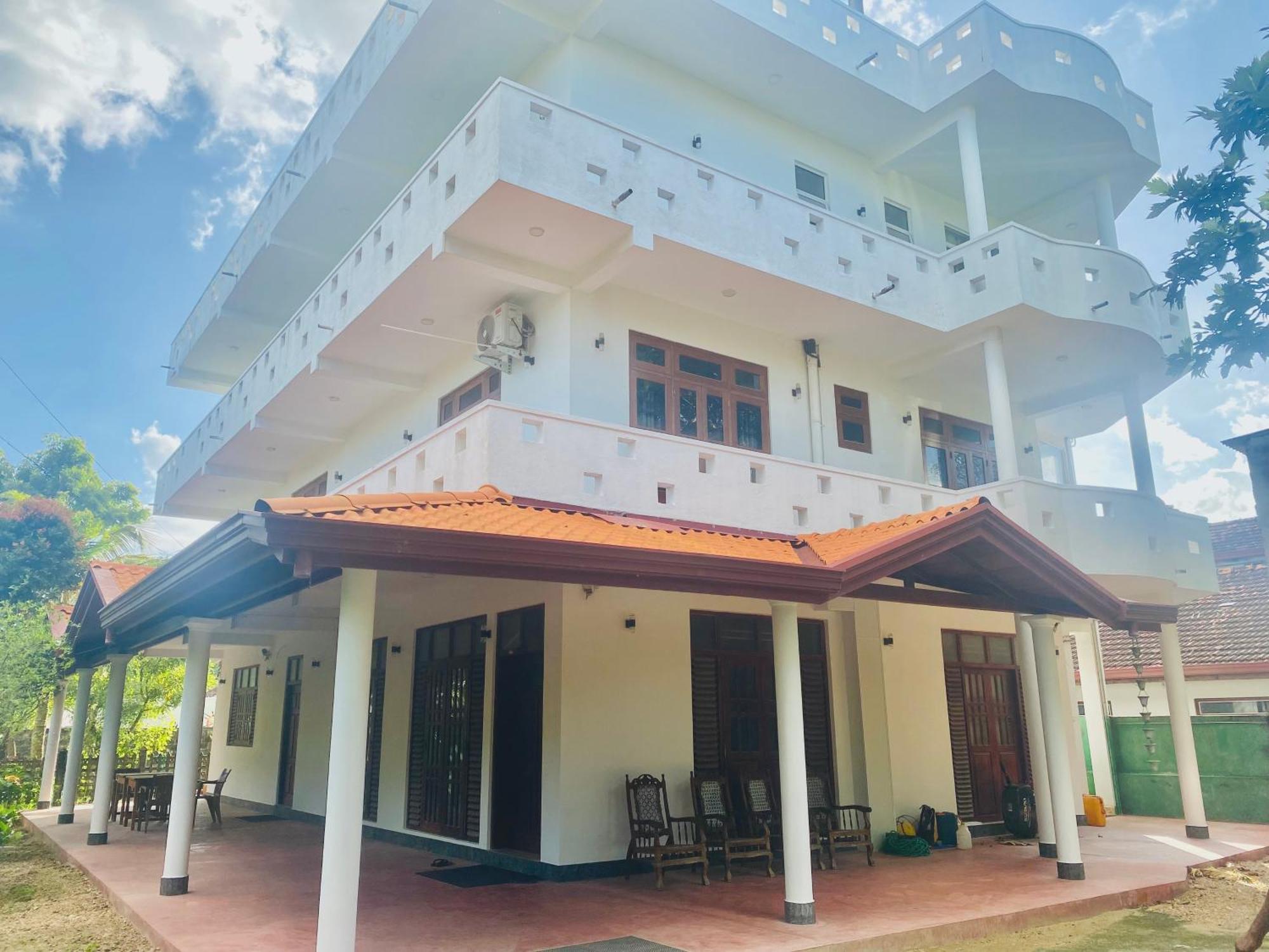Horizon Guest House 米瑞莎 外观 照片